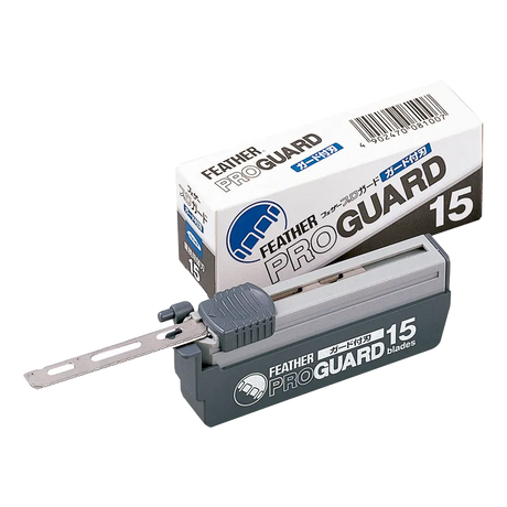 Feather Pro Guard Blade