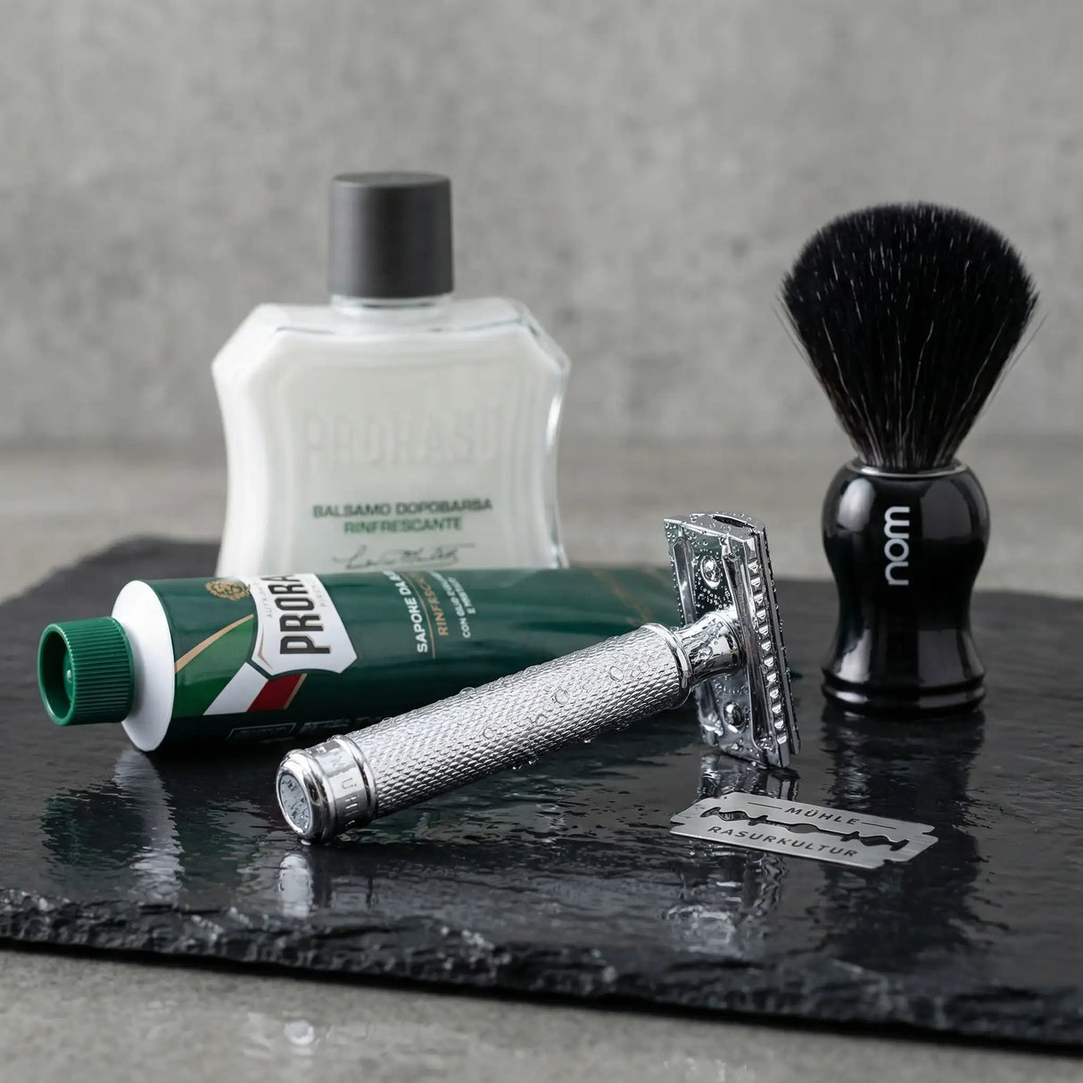 Introsett til tradisjonell barbering