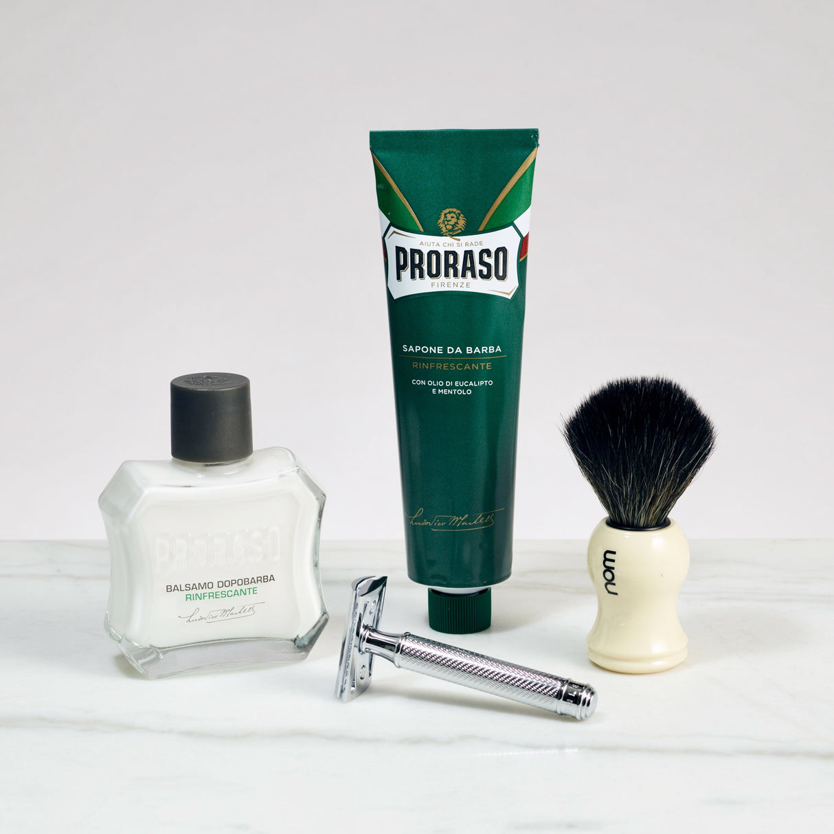 Introsett til tradisjonell barbering