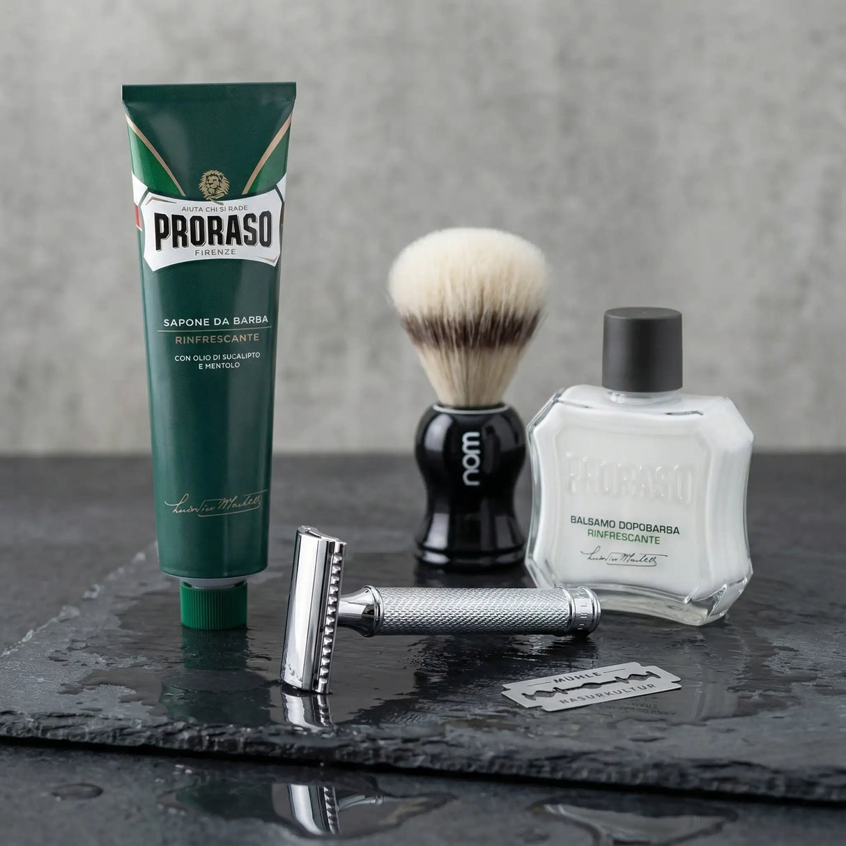 Introsett til tradisjonell barbering