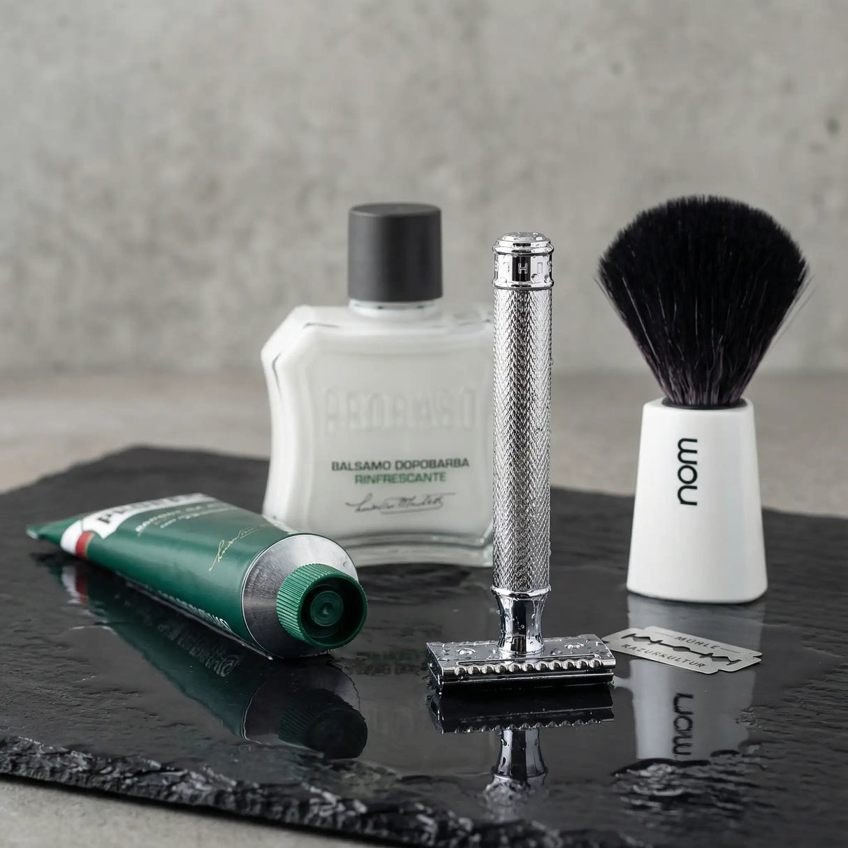 Introsett til tradisjonell barbering