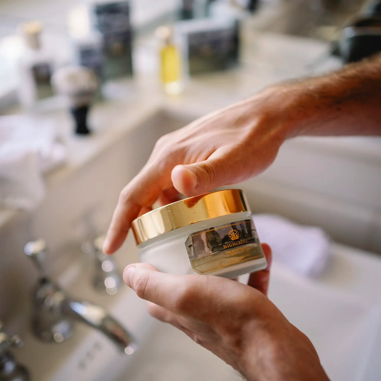 Truefitt & Hill Luxury barberkrem i glasskrukke - Highgrove