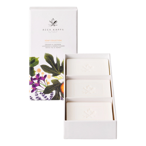 Acca Kappa Soap Collection gavesett med tre rektangulære såper i hvit farge