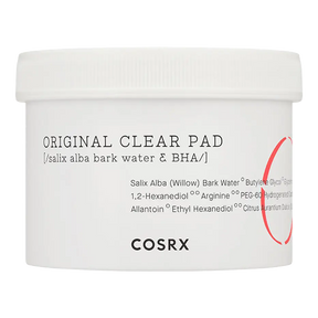 COSRX One Step Original Clear Pads i hvit beholder med pilebarkvann og BHA for fet hud