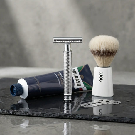 Introsett til tradisjonell barbering 