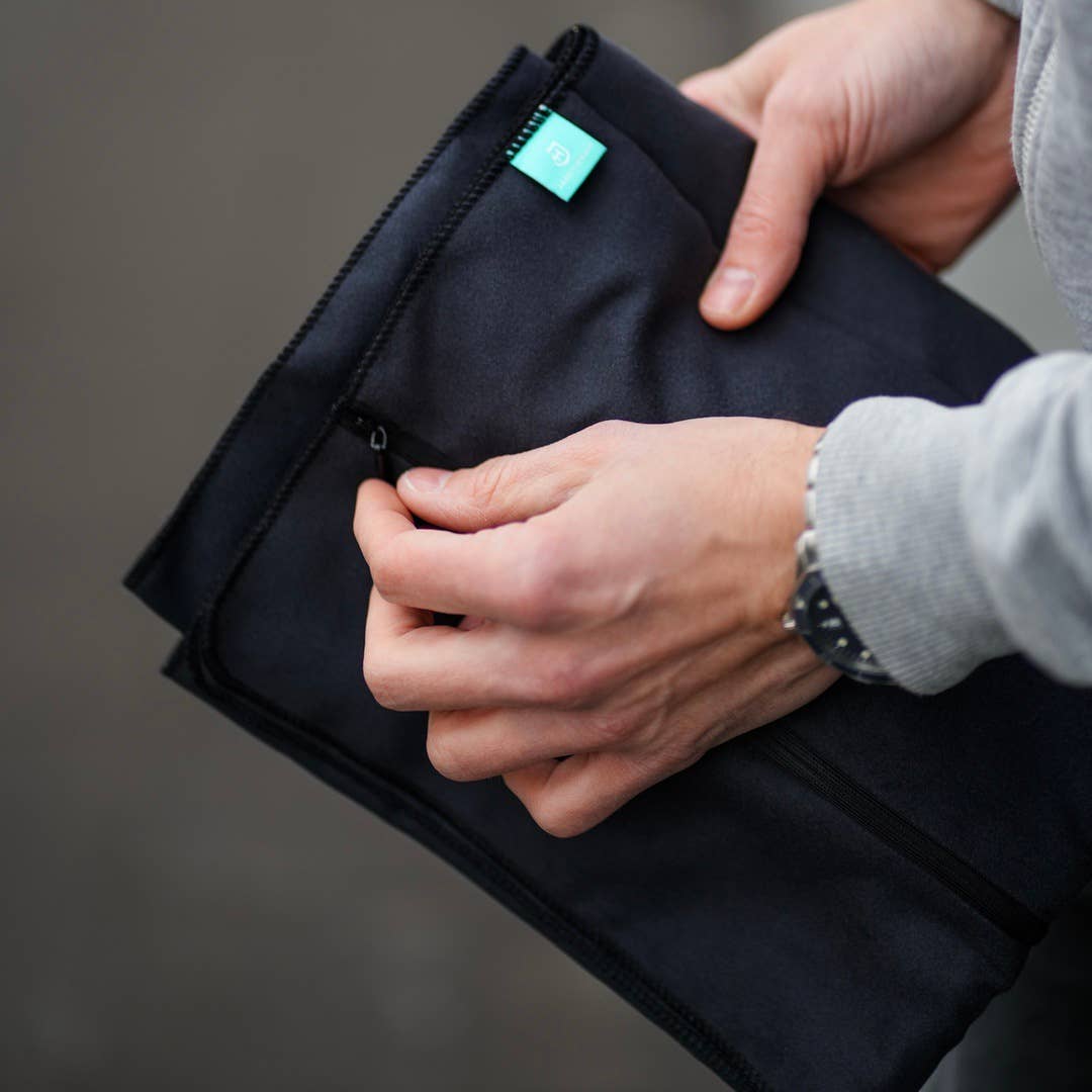 James Hawk håndkle av mikrofiber med lommer 