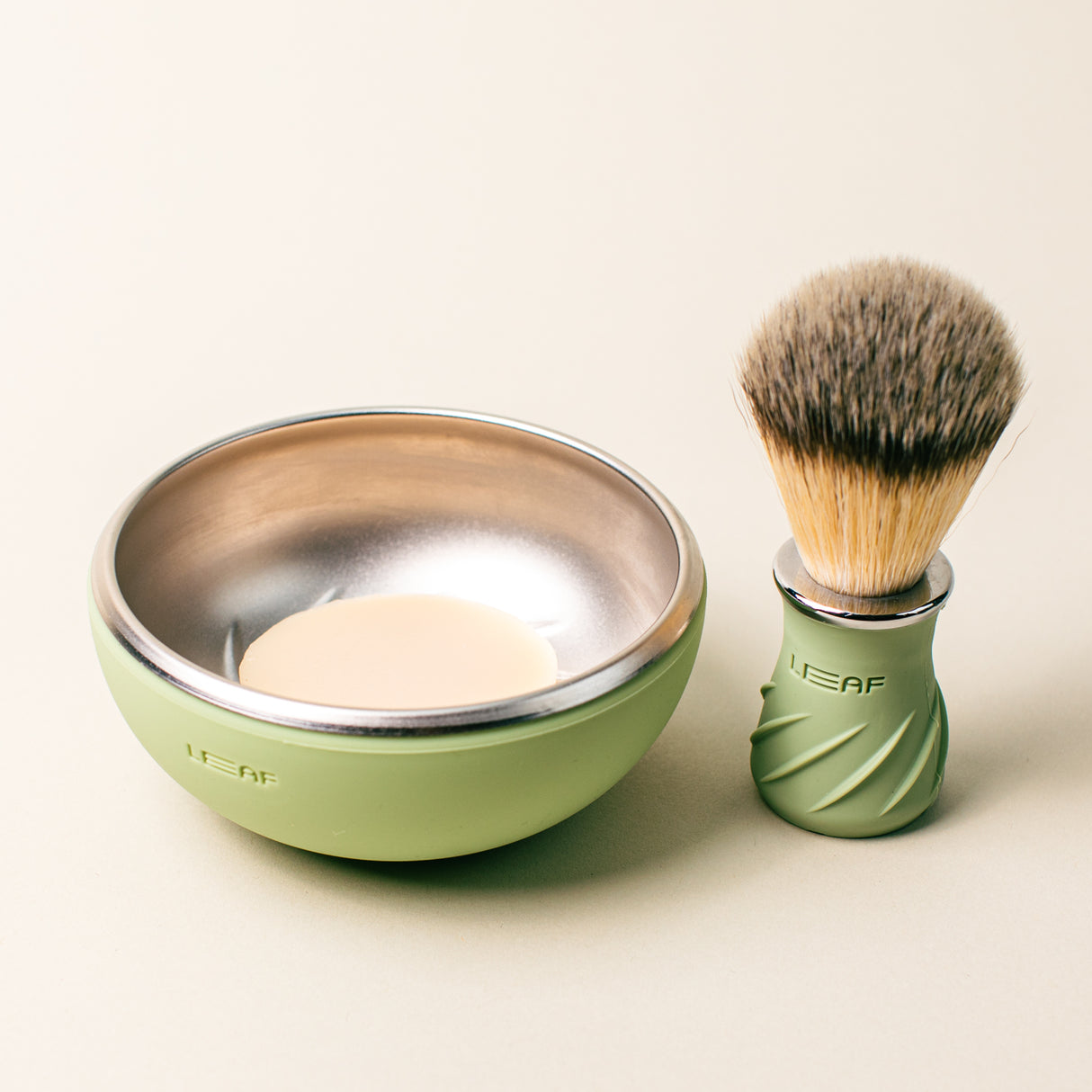 Leaf Shave barberskål og kost 